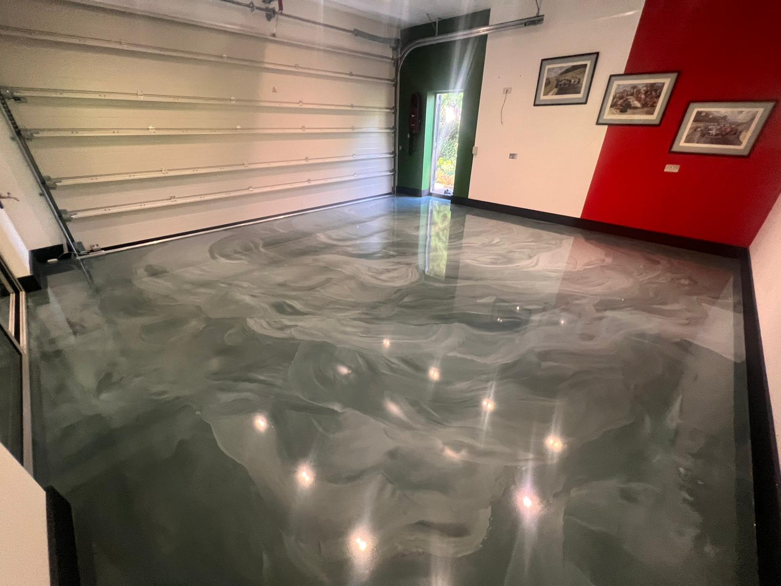 Grey and white swirly epoxy garage floor