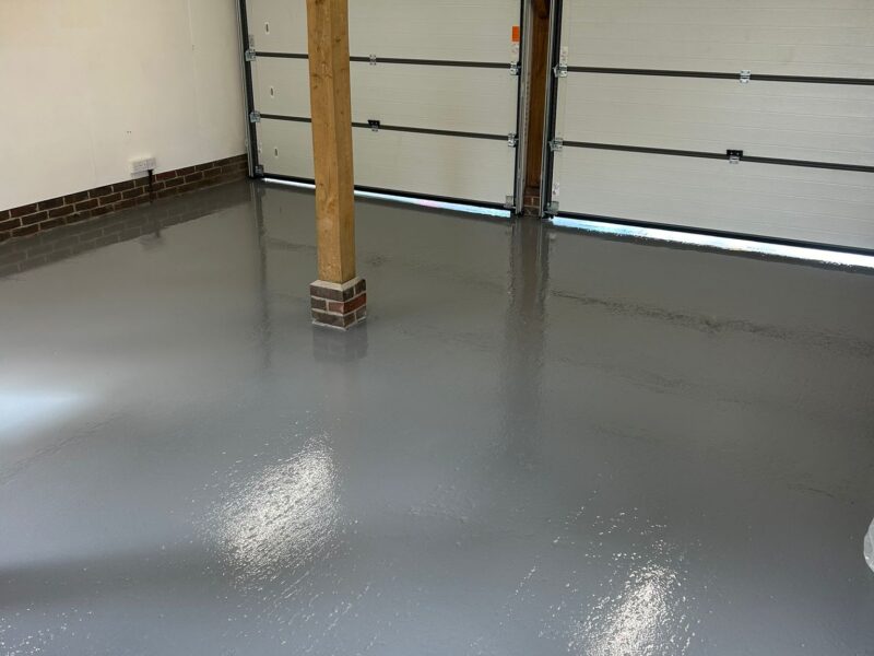 Industrial Garage Epoxy Flooring: The Complete Facilities Guide 